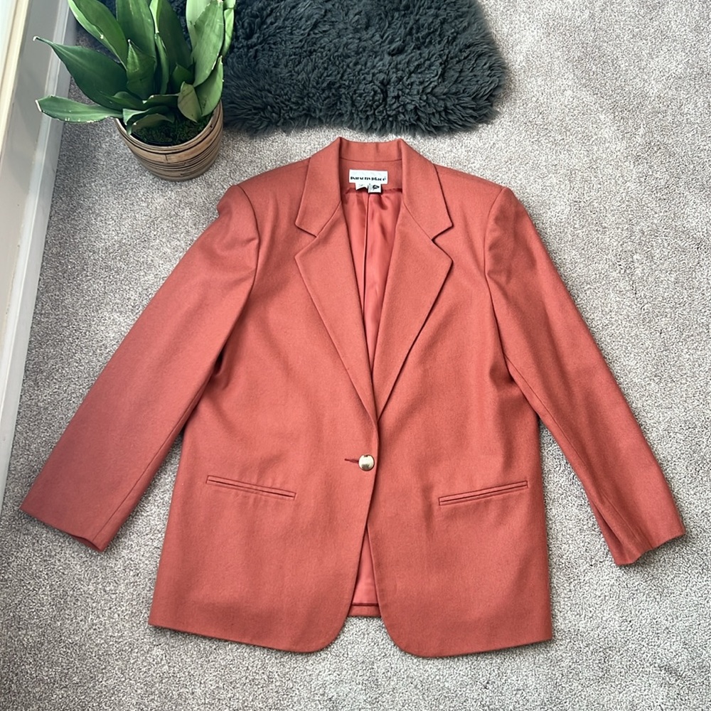 VINTAGE Wool blazer. Size 16. Muted pink. Great for tall!